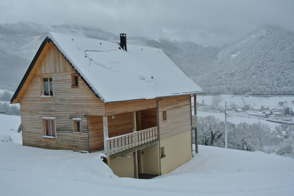 Maison D'Hotes Le Shorten Bed and Breakfast Heches Eksteriør billede